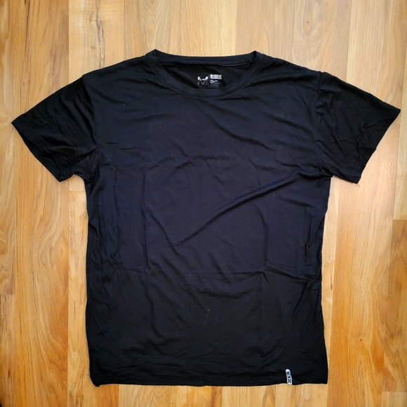 Reebok Other - Reebok Black T-Shirt